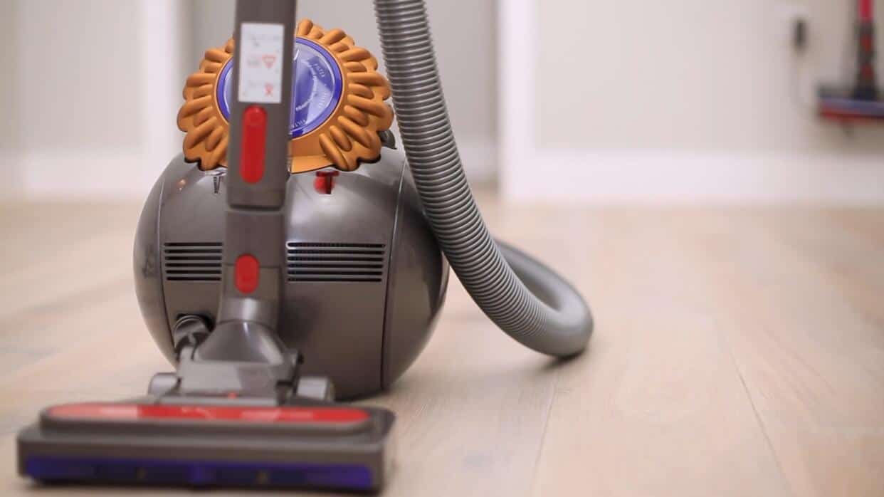 Dyson Big Ball Multi Floor Canister Vacuum cleaner
