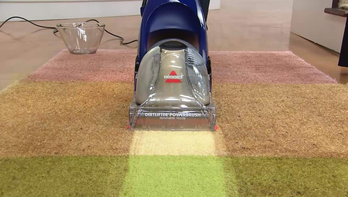 vacuum carpet