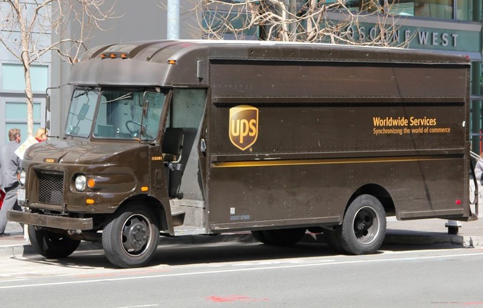 Why do people say UPS tracking sucks