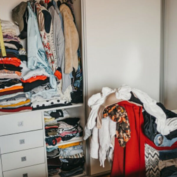 How to Declutter Your Home Before Selling?